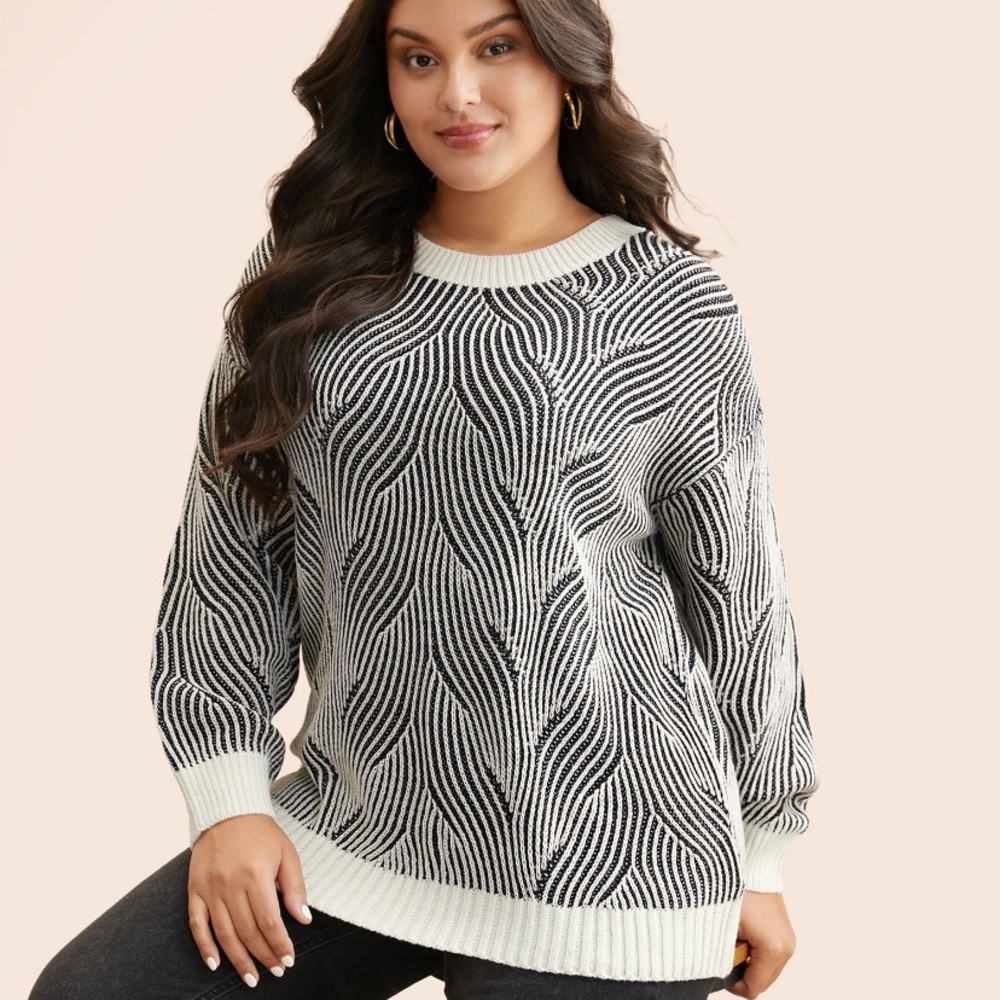 Wave Pattern Sweater - Picture 5 of 6
